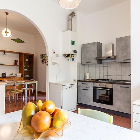 Marradi Apartment With Balcony Livorno Buitenkant foto