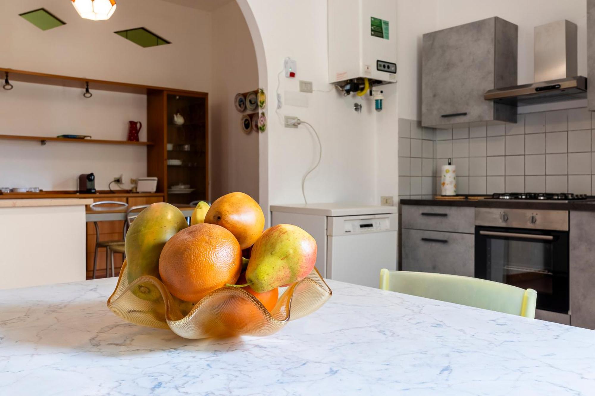Marradi Apartment With Balcony Livorno Buitenkant foto